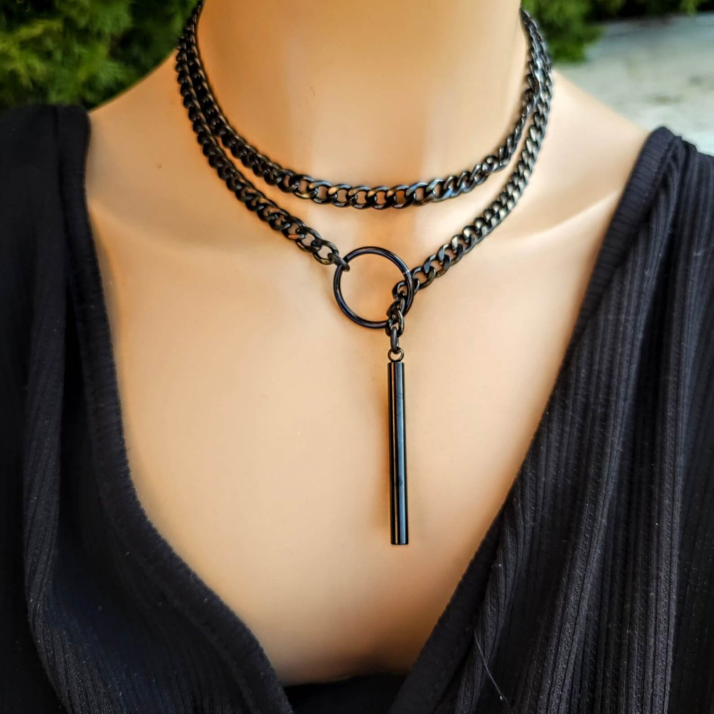 Schwarze Lariat-Halskette