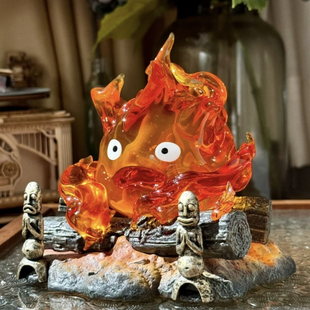 Calcifer Figure Lamp – Esserny